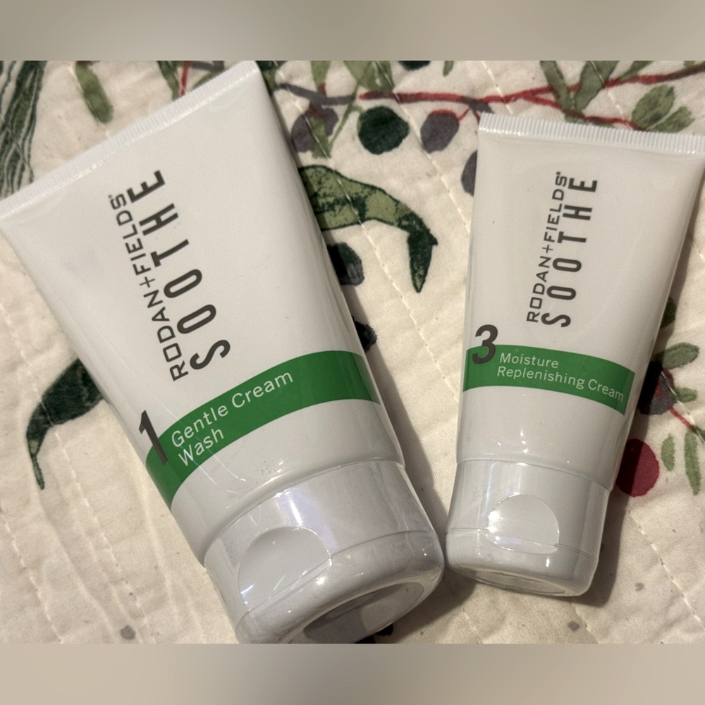 New Rodan + Fields Soothe Gentle Cream Wash & Moisture Replenish Cream Sealed